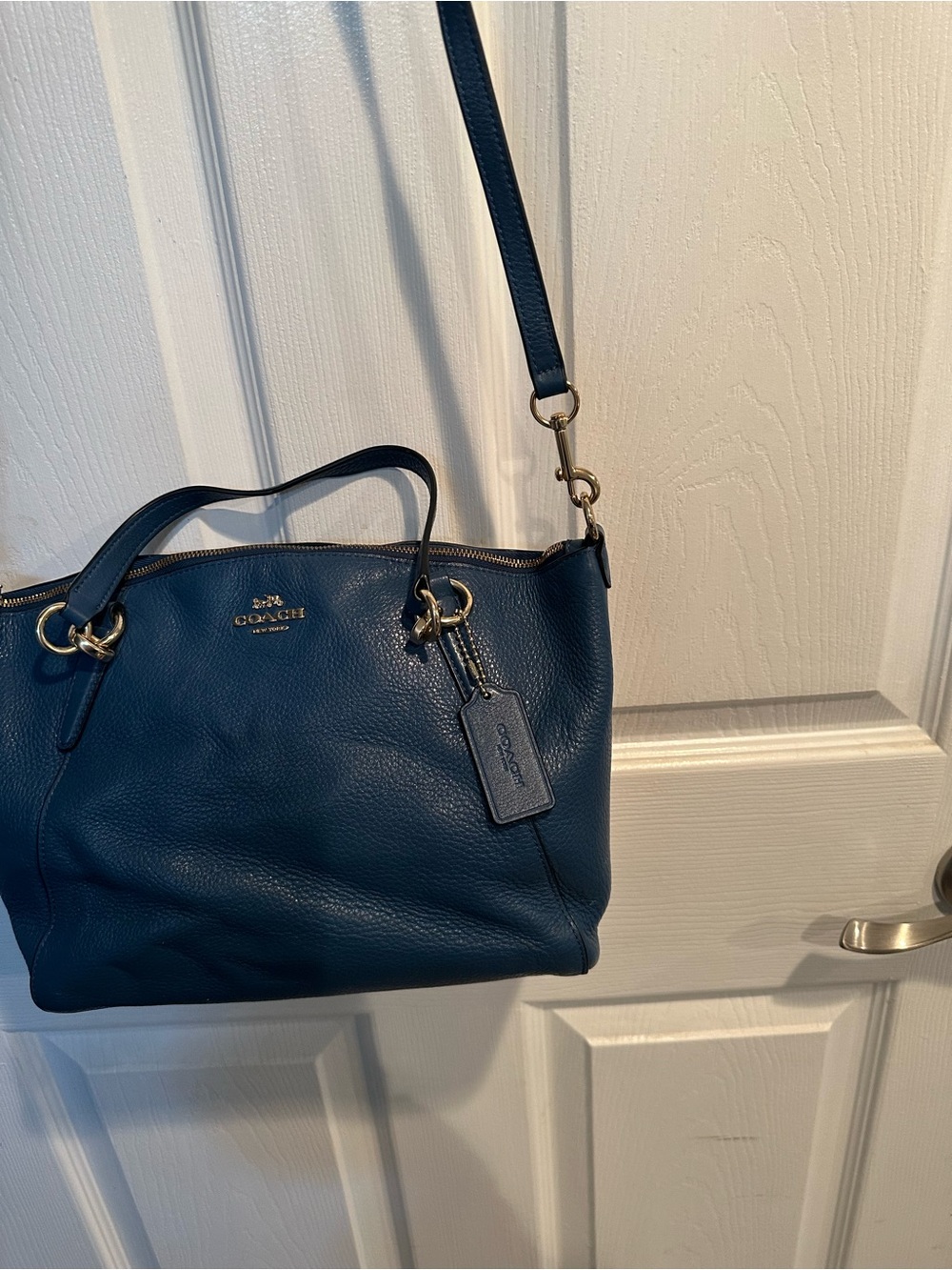 Coach Dark Teal Pebbled Leather Crossbody Shoulder Bag with matching wallet. - Picture 3 of 9